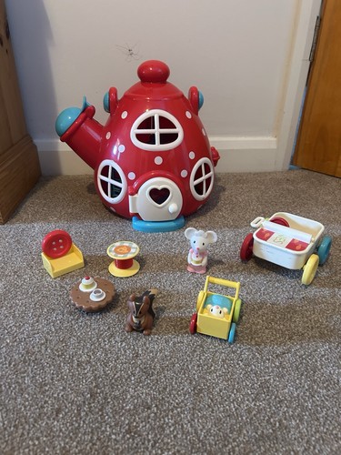 Elc happyland kettle - happyland, cottage