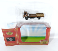EFE 34802 AEC Mk5 Mandator Truck Whitbread Livery  1:76 Flatbed Model Boxed. B1.