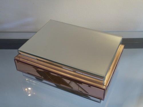 Art deco geometric mirrored - deco,