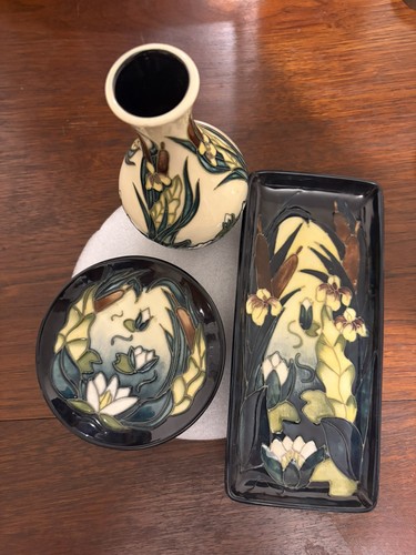 Moorcroft lamia lillies - moorcroft,