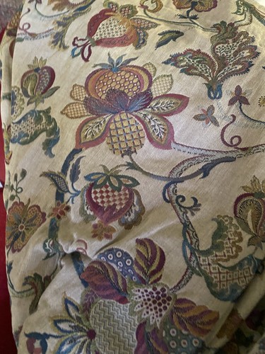 Large vintage floral - floral, jacobean
