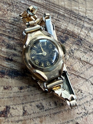 Vintage gloriosa ladies watch - gloriosa,