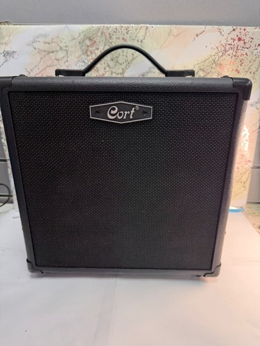 Cort cm20b 20w bass amp - amp, black
