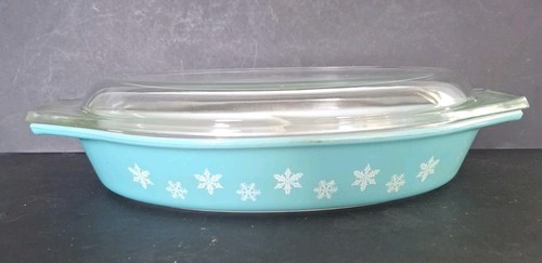 Vintage pyrex gaiety blue - vintage,