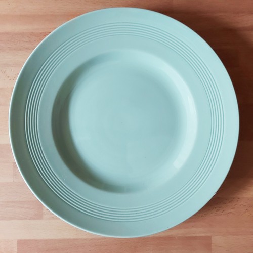 Vintage woods ware green - vintage,