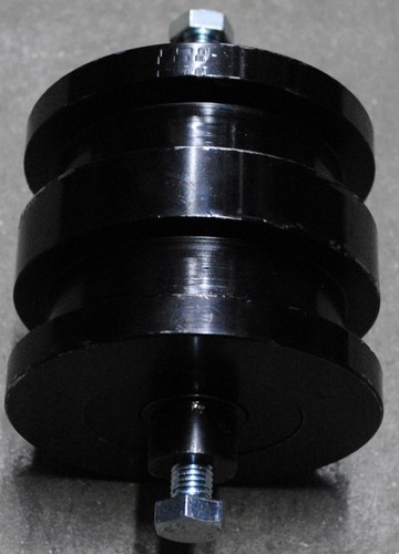 Bottom track roller for - bottom, fermec