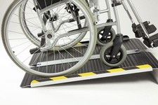 Portable Wheelchair Ramp - Anti-Slip - 2ft - 6ft  / 60cm - 180cm Folding Whee...