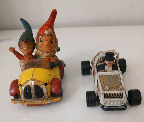 Vintage corgi cars comics - cars, x2