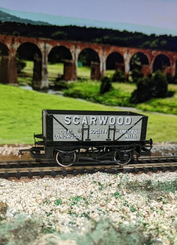 Vintage hornby gauge model - oo,