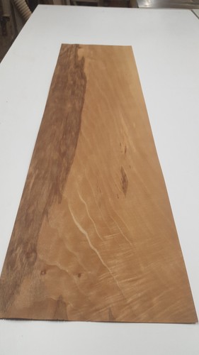 European walnut veneer 1 - walnut,