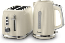 Bold Cream Kettle and Toaster