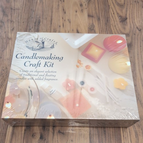 House crafts candle making - house,