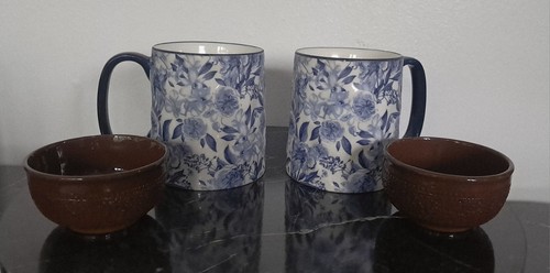 Strawberry street mugs - 10,