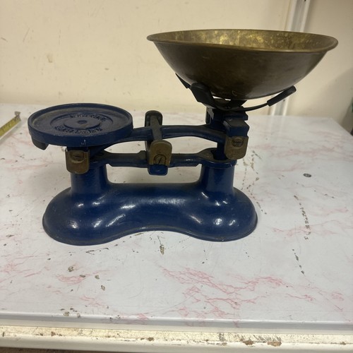 Vintage victor blue cast metal - victor,