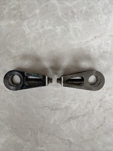 Cbr 400 swing arm chain - 23,
