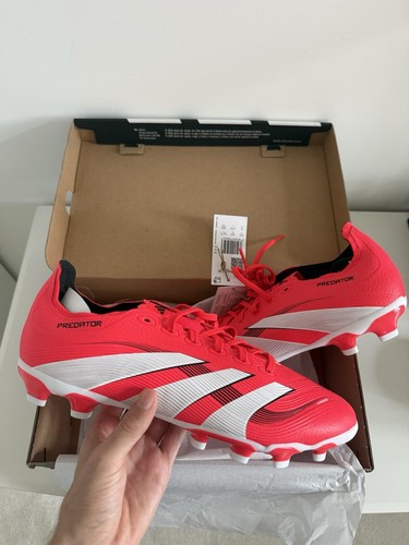 Adidas predator red size 5 - red, 8.5