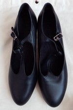 Capezio Black Character T bar Shoes - US size 6.5