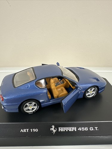 Diecast model car corgi - model, cars