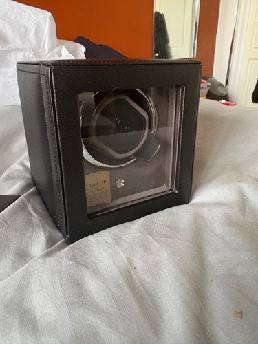 Wolf watch winder with all - watch,