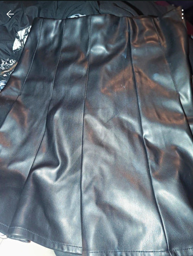 Black leather skirt - black,