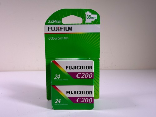 Fujifilm fujicolor c200 35mm - fujicolor,