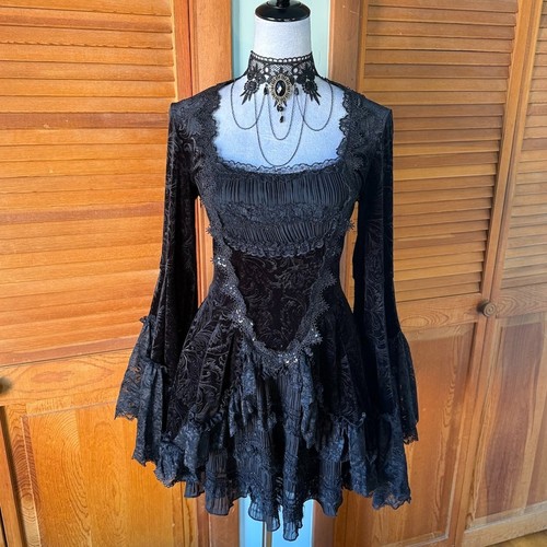 Dark love gothic - in,
