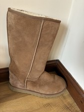 UGG Australia Classic Tall Chestnut Women Winter Boots UK Size 9 / US 10
