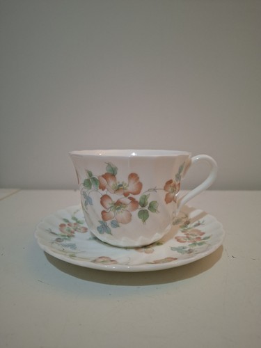 Wedgwood cottage rose tea - cottage,