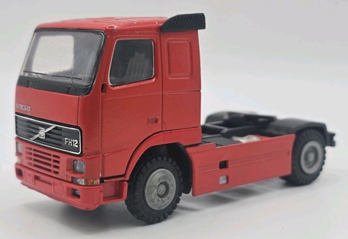 Conrad volvo fh12 red - 1/50,