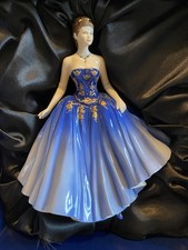 Royal Doulton Compton & Woodhouse Figurine HN4824 Abigail Lady Of The Year 2006 