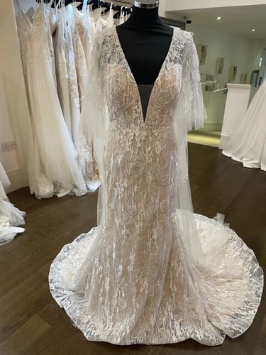 Pronovias pantanal size - pantanal, 18
