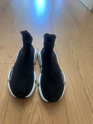 Size balenciaga speed - size,