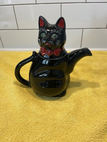 1950 black cat teapot - 1950’,