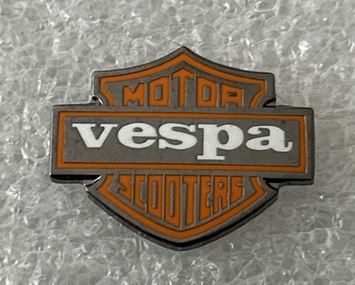Vespa rider enamel - enamel, badge