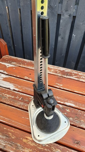 Countertop bottle capper - capper, –