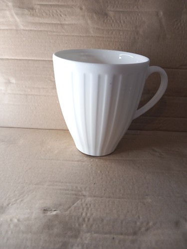 Night and day wedgwood bone - wedgwood,