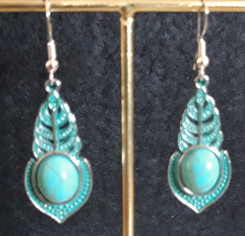 Turquoise look vintage style - turquoise,