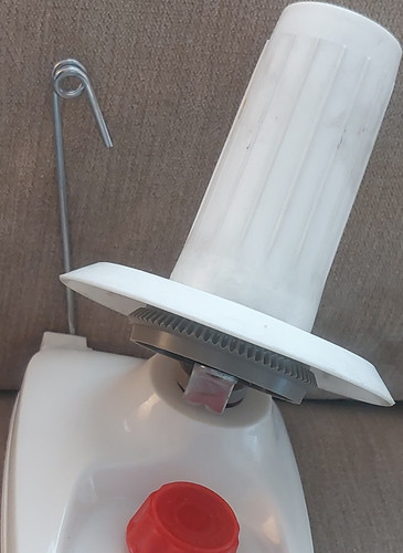 Yarn ball winder with plastic - yarn,