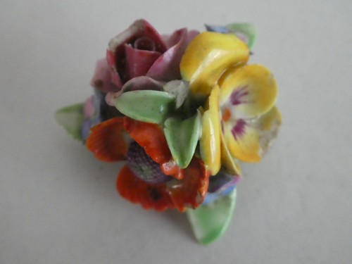 Vintage brooch china - vintage,