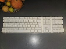 Apple A1016 Wireless Keyboard