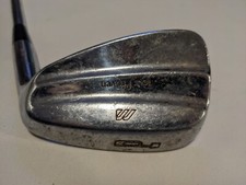 Mizuno Tour Proven Pitching