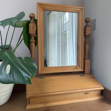 Freestanding Pine Dressing Table Mirror Storage Compartment Jewellery Make Up