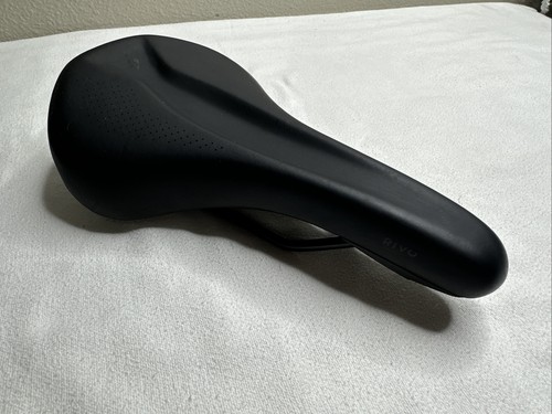 Specialized rivo saddle - specialized,
