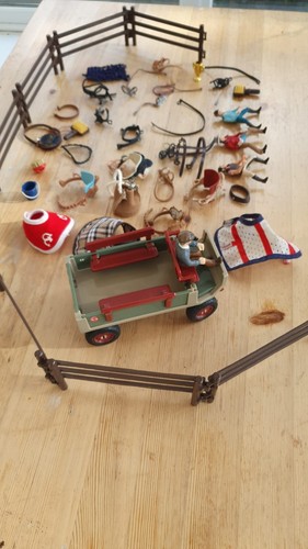Schleich cart and accessories