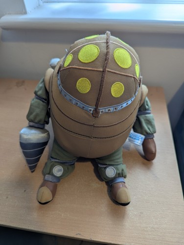 Bioshock bubbles big daddy - big,