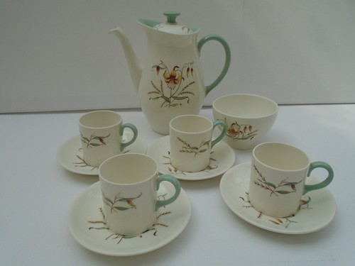 Wedgwood tiger lily part - lily,