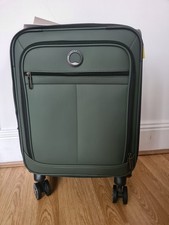 NEW Delsey Paris Softshell