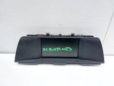 DASHBOARD MULTIMEDIA DISPLAY