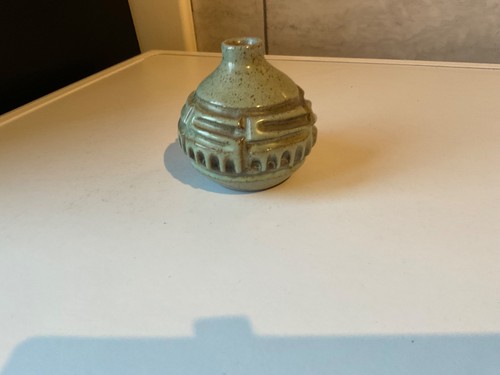 Poole studio pottery atlantis - pottery,