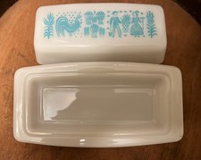 Rare Pyrex Amish Butter Dish